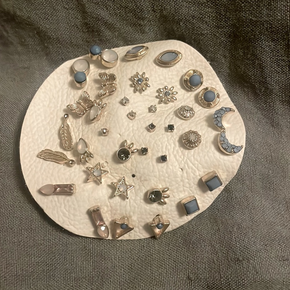 Free people earrings. Never worn